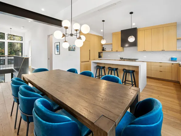 389 Palisades Cir #43, Olympic Valley, CA 96146