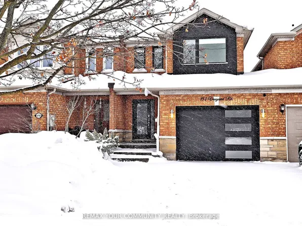 152 Vanguard Rd W, Vaughan, ON L4K 5G8