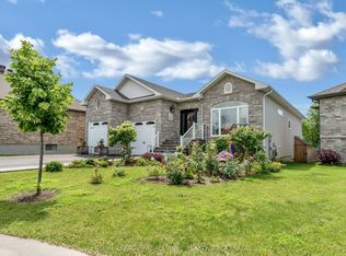 861 Windermere Dr, Kingston, ON K7P0N5