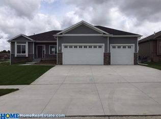 7512 S 78th St, Lincoln, NE 68516