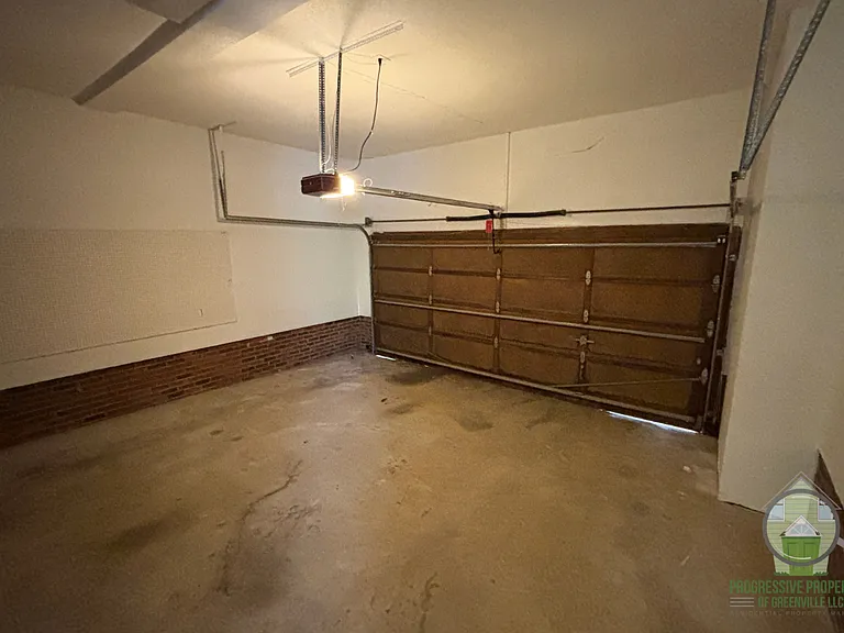 124 Oak Grove Lake Rd — Photo 24