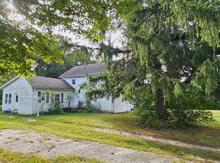 7555 S Sand Rd, Union Mills, IN 46382