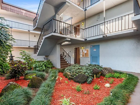 333 Lake Howard Dr NW APT 211A, Winter Haven, FL 33880