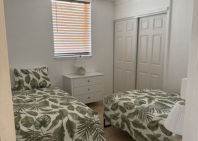 Twin beds 2nd bedroom