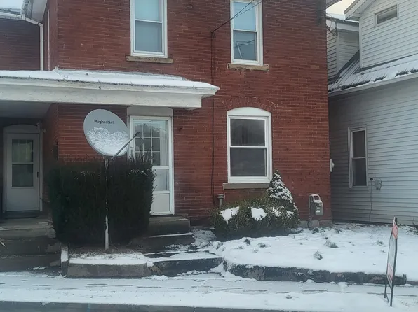 3 Plum St, Warren, PA 16365