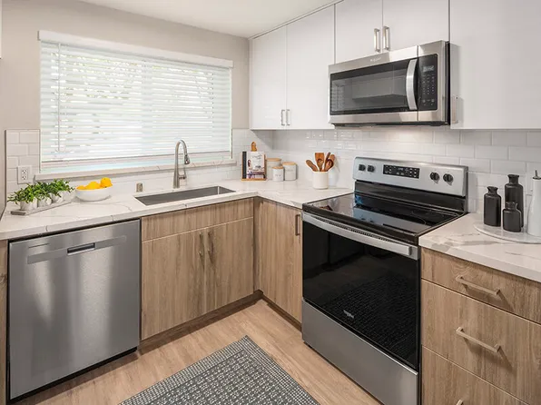 Fairwood Landing, 14121 SE 177th St #C9693f501, Renton, WA 98058