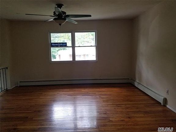 5th image of 21 Lake Dr