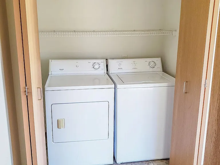 Prairie Crest Apartments — Photo 64