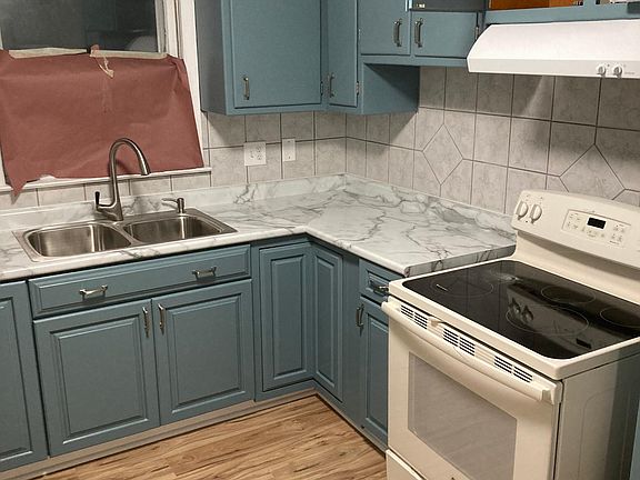 5th image of 312 E 147th St #1