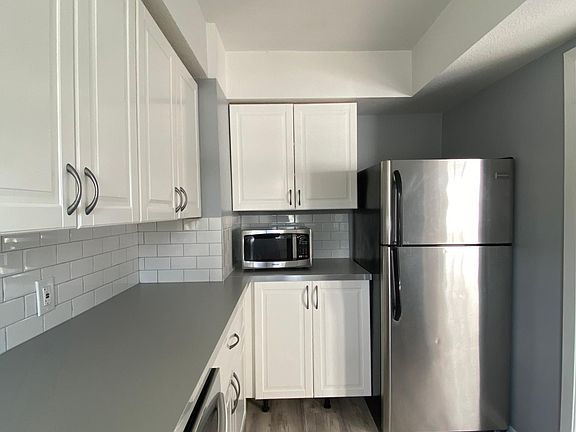 5th image of 1019 W 38th St APT 3E