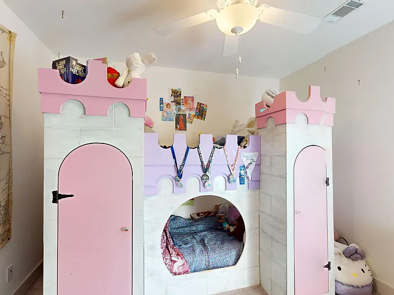 7075 Fain Park Dr — Photo 24