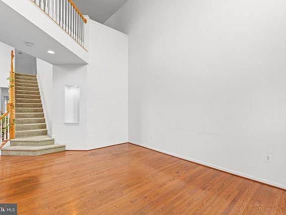 4th image of 26 Birch Dr