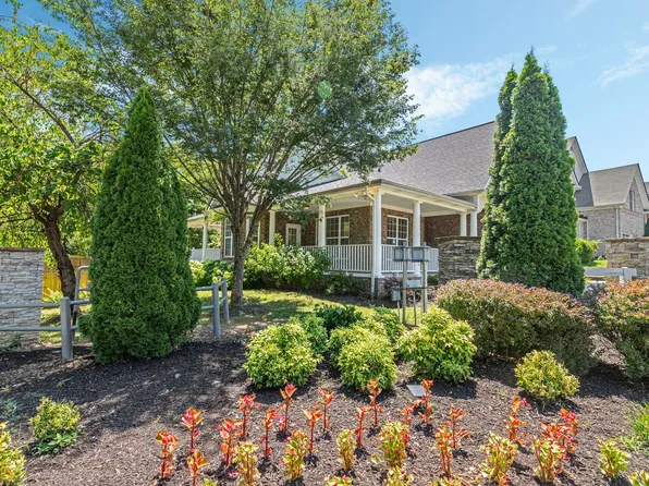 4001 Barnes Cove Dr, Antioch, TN 37013