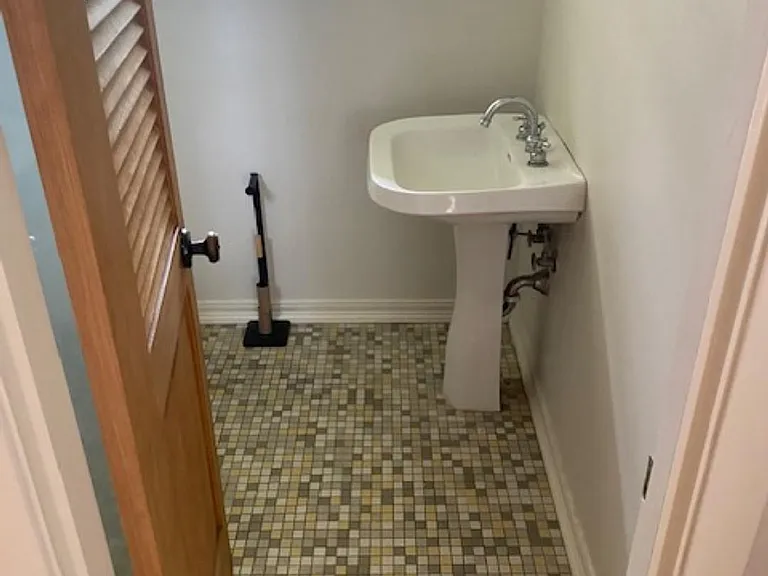 454 Baird Dr — Photo 17