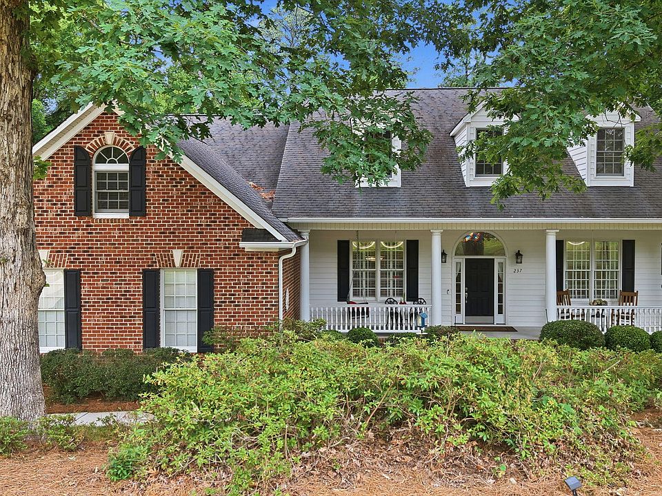 1st image of 237 Saddletree Rd