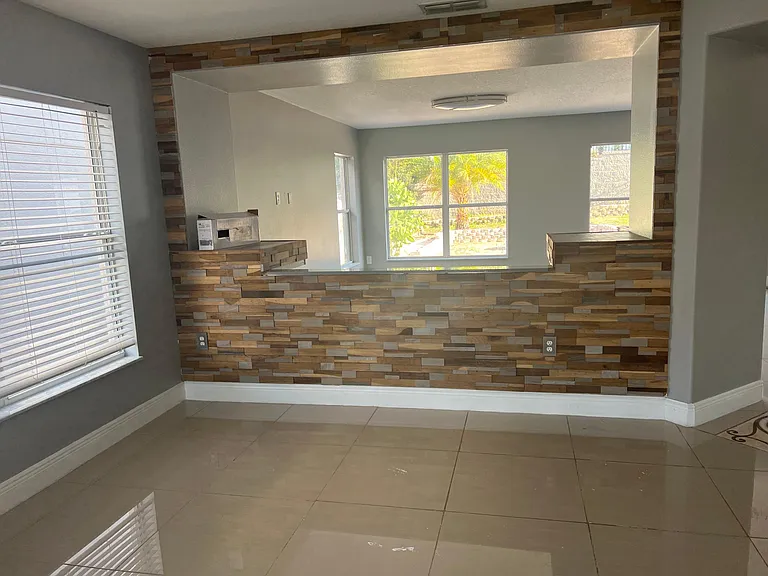 423 San Carlo Rd — Photo 4