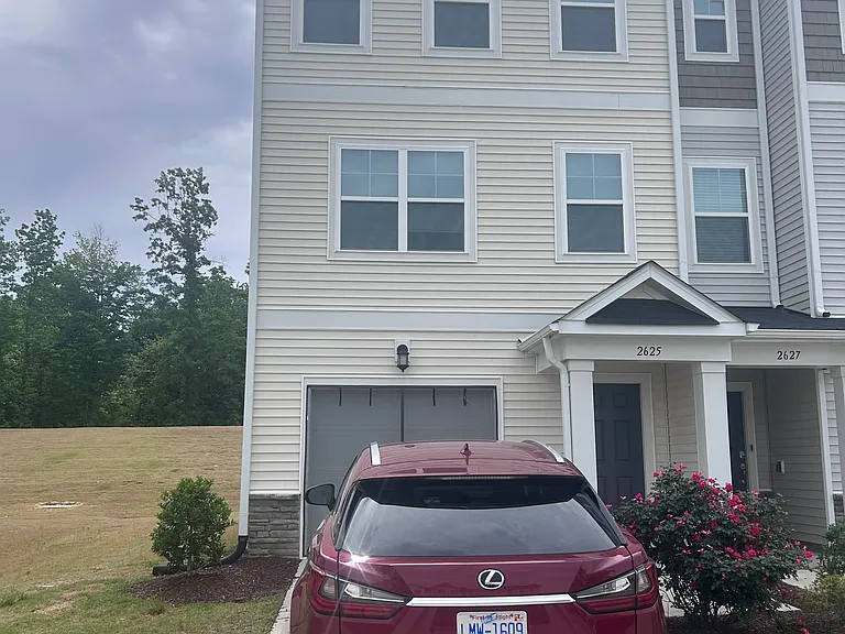 2625 Chert Ln — Photo 1