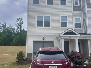 2625 Chert Ln, Raleigh, NC 27610