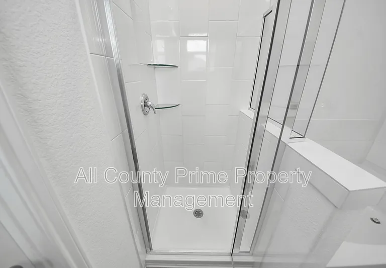 1325 Grass Bend Dr — Photo 11