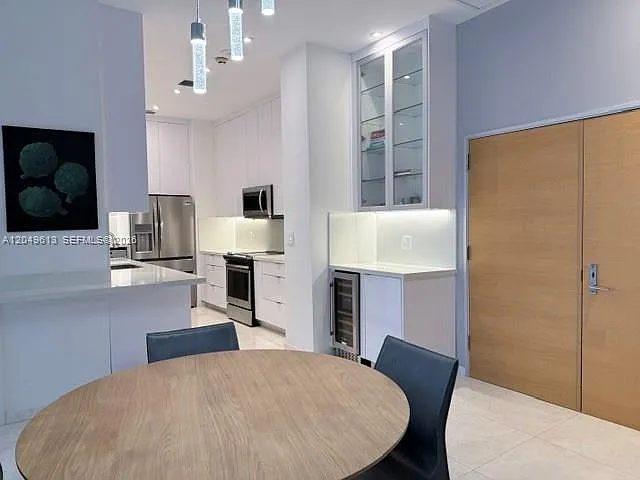 881 Ocean Dr #L2 — Photo 7
