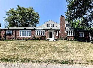 8025 Lafon Pl, Saint Louis, MO 63130