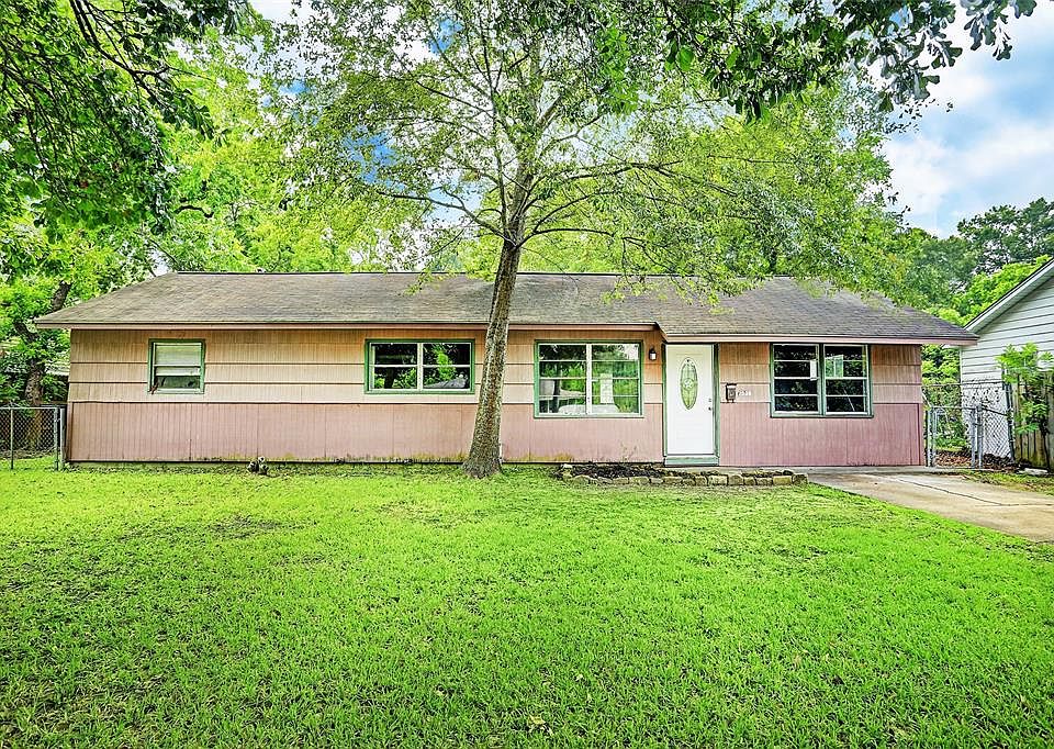 1st image of 2039 Harland Dr