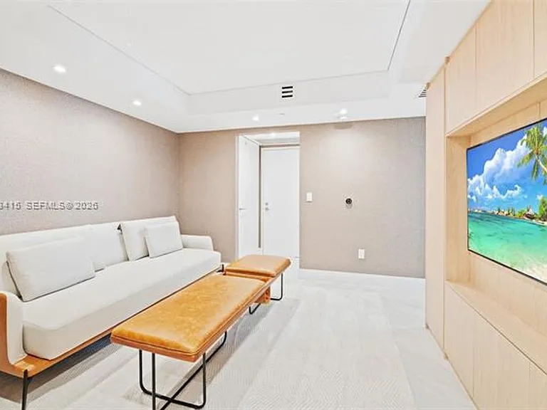 18671 Collins Ave #CU-2103 — Photo 11