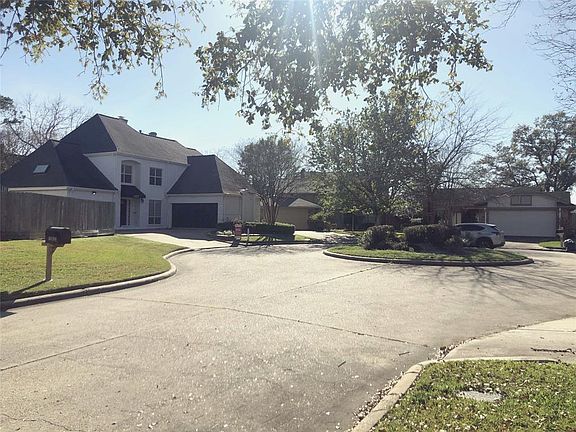 2nd image of 12827 Chaseland Ln