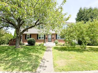 176 Wolcott Hill Rd, Wethersfield, CT 06109