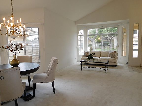 3rd image of 536 Timberwood Ave
