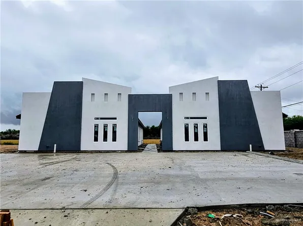 1200 S Woodland Dr, Pharr, TX 78577