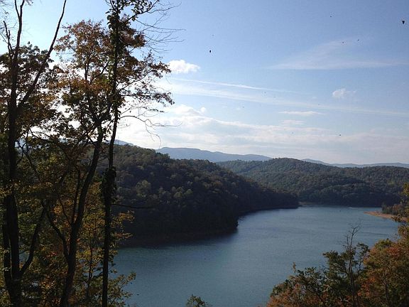 5th image of 46 & 10A Hiwassee Ln