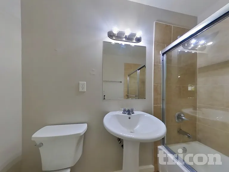 6900 Coronation Ct — Photo 13