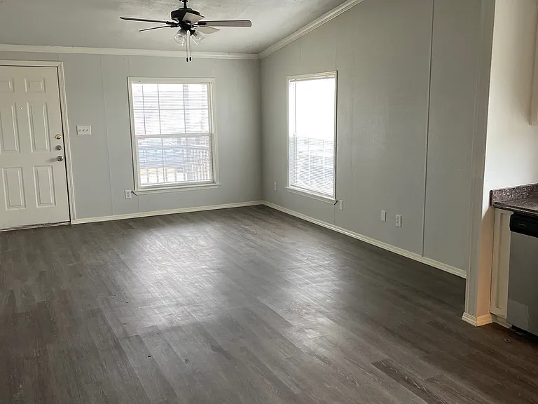 3460 W Highway 199 — Photo 3