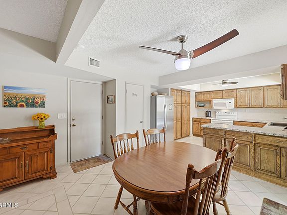 3rd image of 10534 W DESERT FOREST Circle