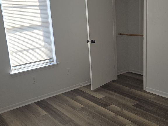 3rd image of 800 2nd St