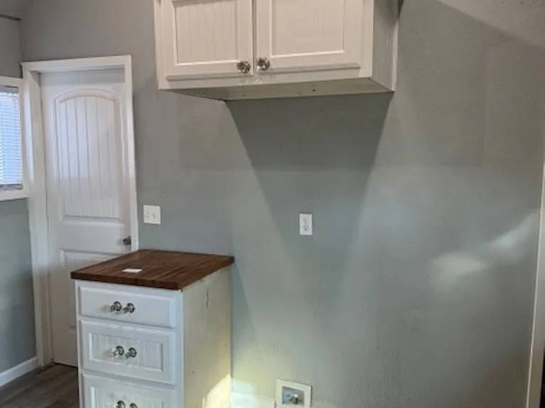 803 W Cherokee St — Photo 12
