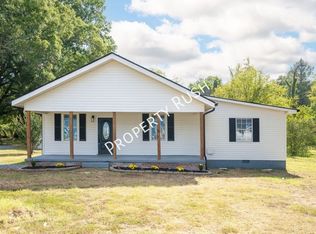 1522 Happy Valley Rd, Rossville, GA 30741