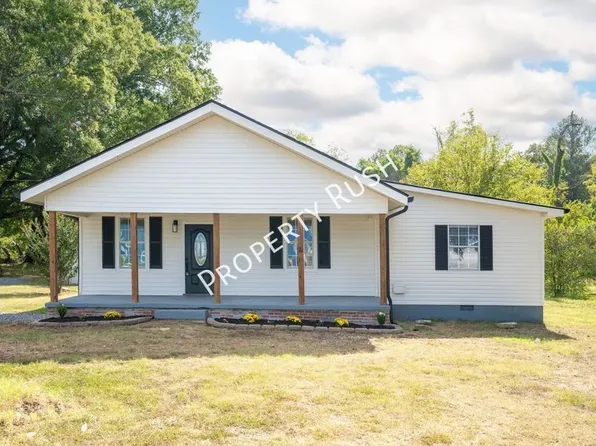 1522 Happy Valley Rd, Rossville, GA 30741