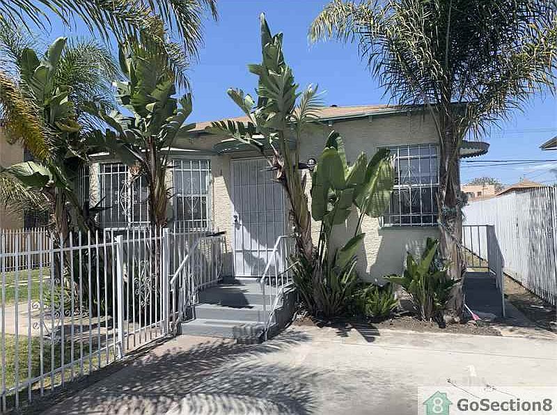 1st image of 707 W 79th St #1