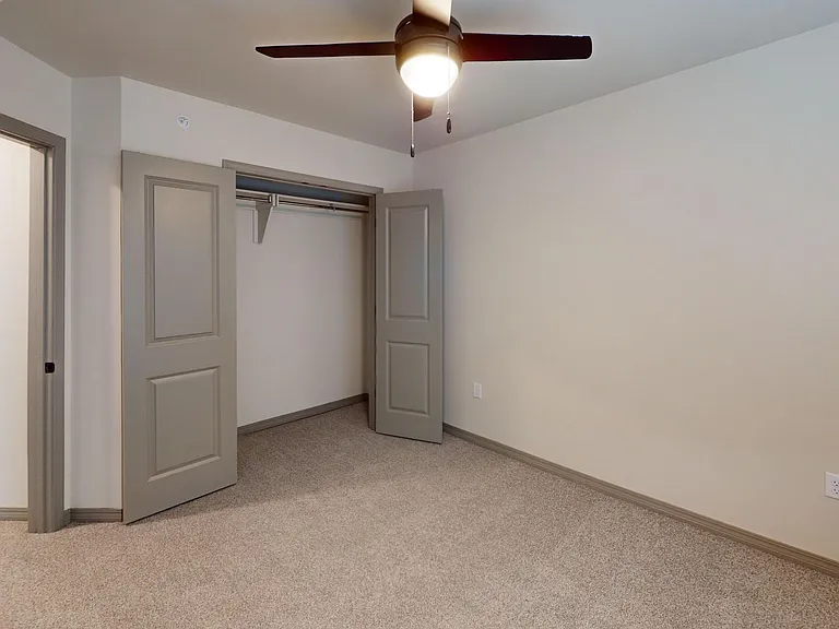 Reserve on 29th Townhomes — Photo 32
