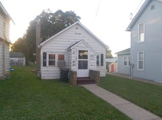 21 S Mitchell St, Preston, IA 52069