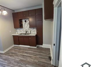 967 Saint Anthony Ave, Saint Paul, MN 55104