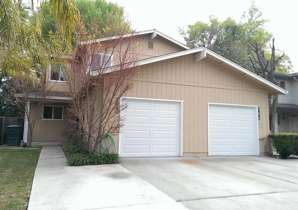 368 America Ave