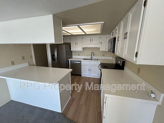 3rd image of 8302 N 21st Dr #L206