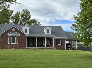 25 Boone Estates Rd, Frankfort, KY 40601