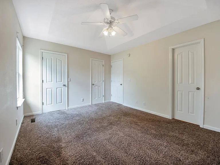 2505 Comanche Way — Photo 8