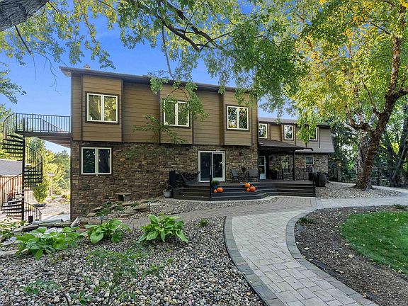 2nd image of 1305 S Barbara Cir