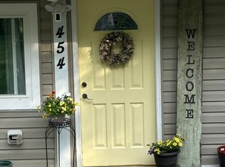 454 Pine Ridge Dr, Front Royal, VA 22630