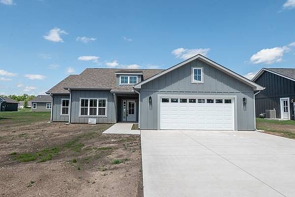 1st image of 506 Catalpa